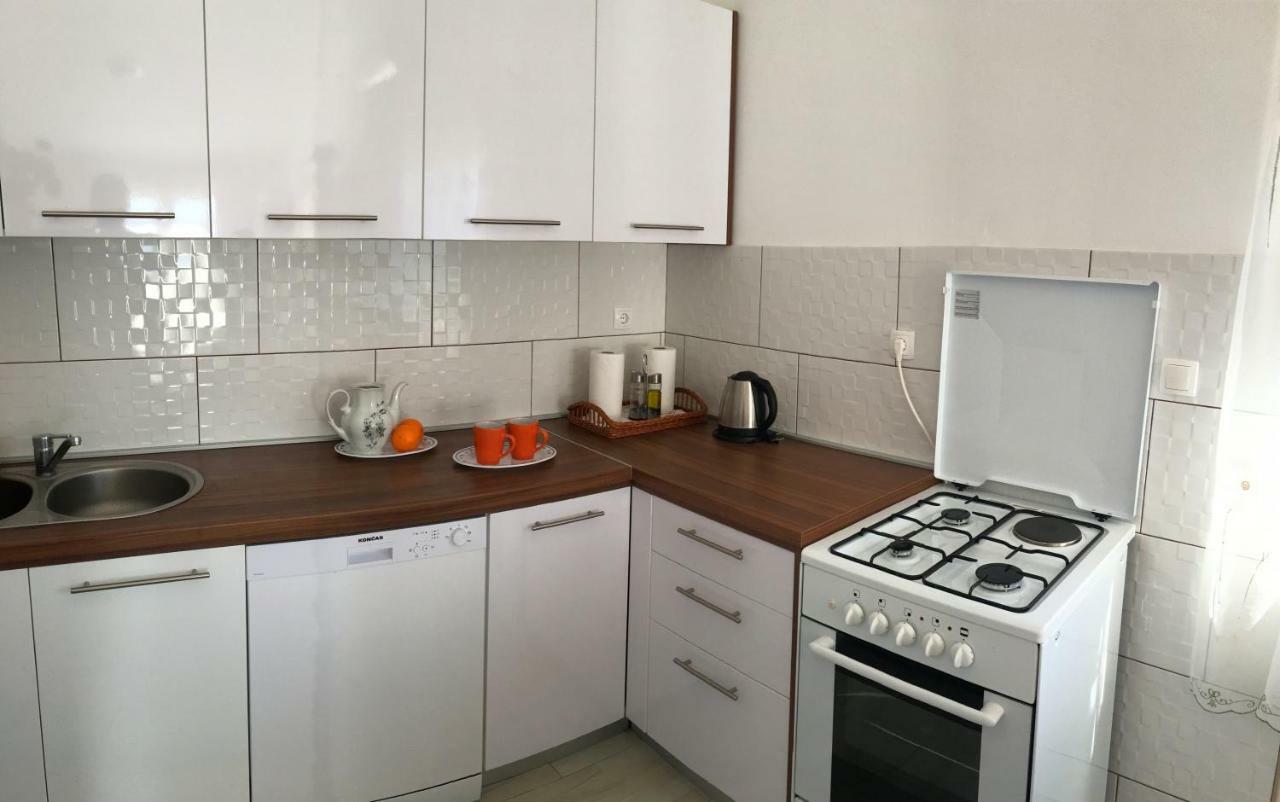 Apartment Marica Posedarje Eksteriør bilde