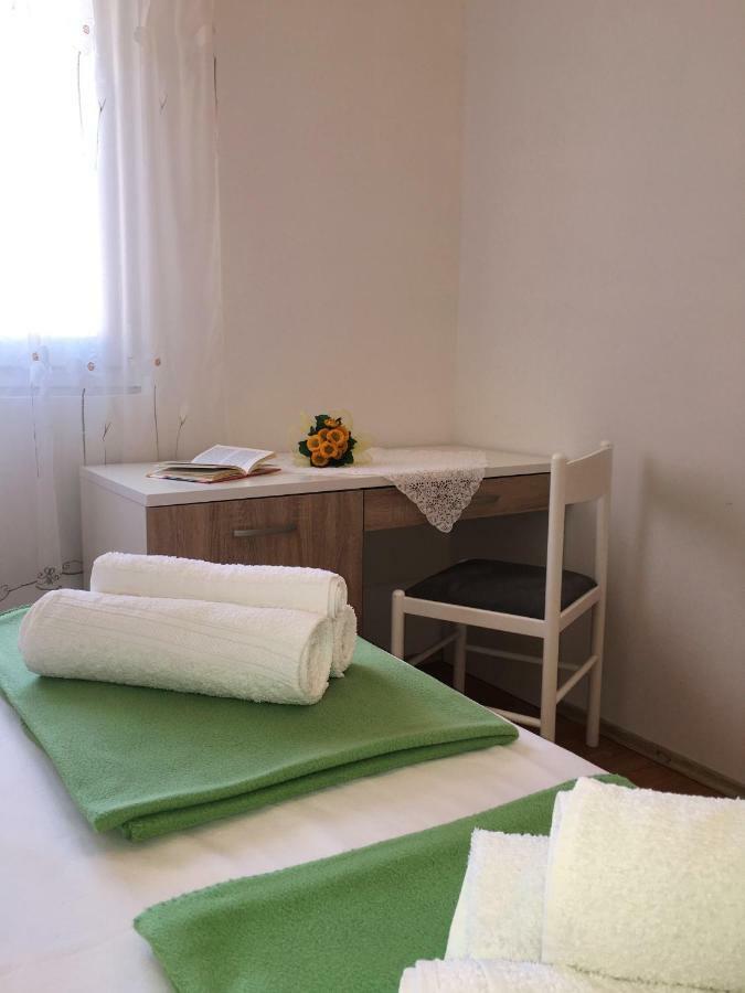 Apartment Marica Posedarje Eksteriør bilde